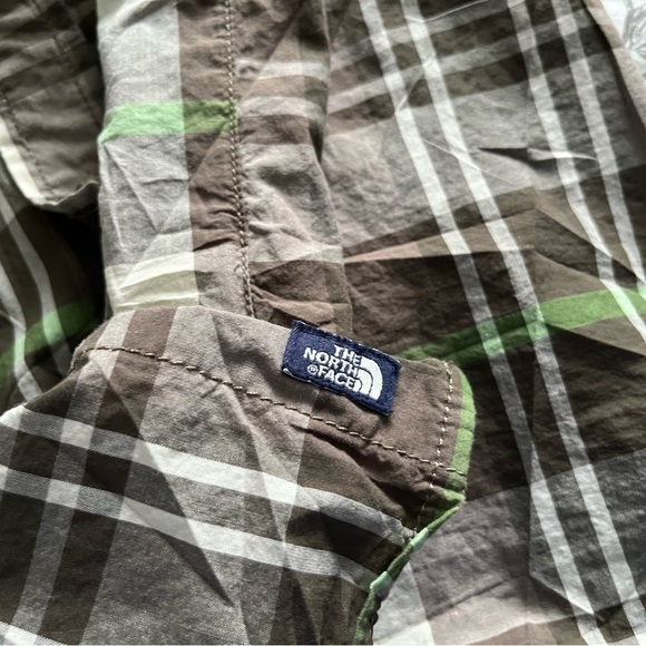 The North Face Short Sleeve Button Up Shirt Men's Size Large - Picture 5 of 6